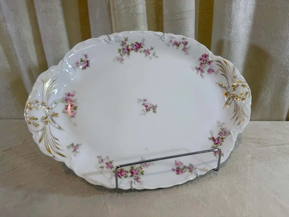 Haviland & Co. Limoges Schleiger Pink Rose Oval Serving Platter w/ Gold Trim
